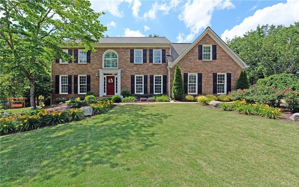 4524 Westcliff Trace, Roswell, GA 30075 — most recent listing photo