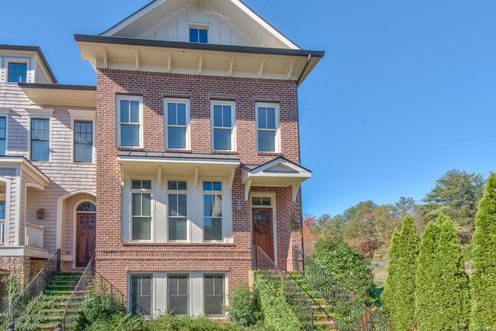 4570 Pine Street, Smyrna, GA 30080 — most recent listing photo