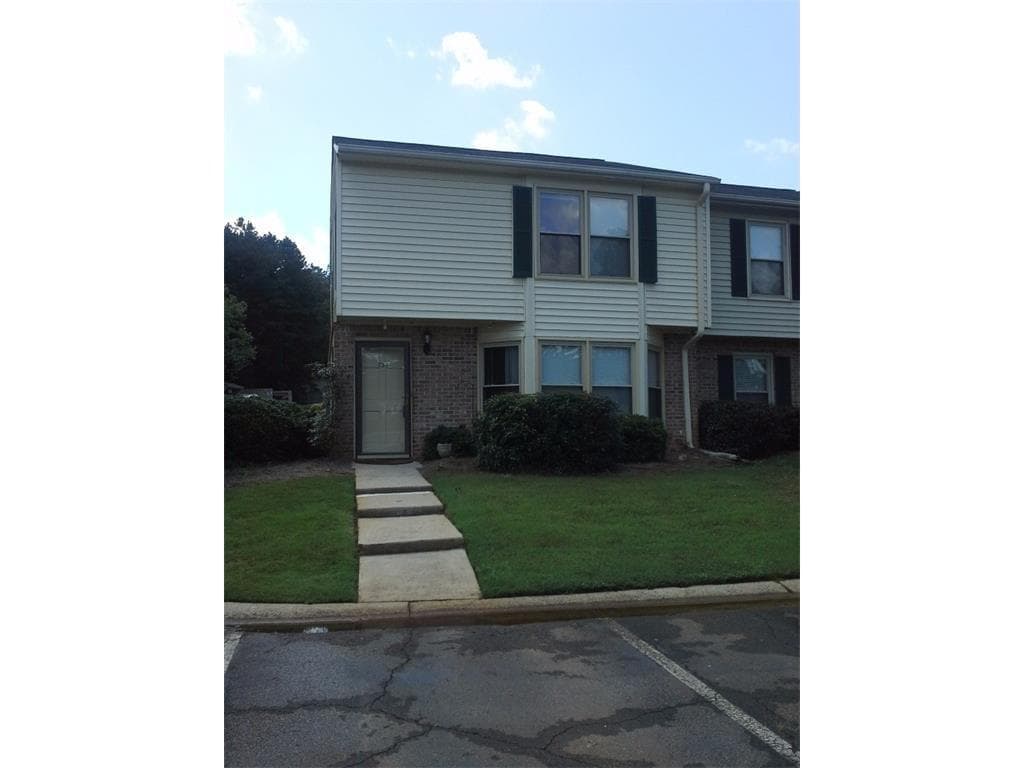 734 Longleaf Drive 0, Lawrenceville, GA 30045 — most recent listing photo