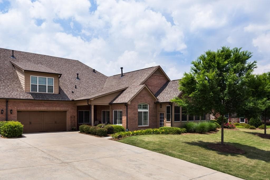 4 bedroom condominium sold at 11112 Brookhavenclub Drive, Johns Creek, GA 30097