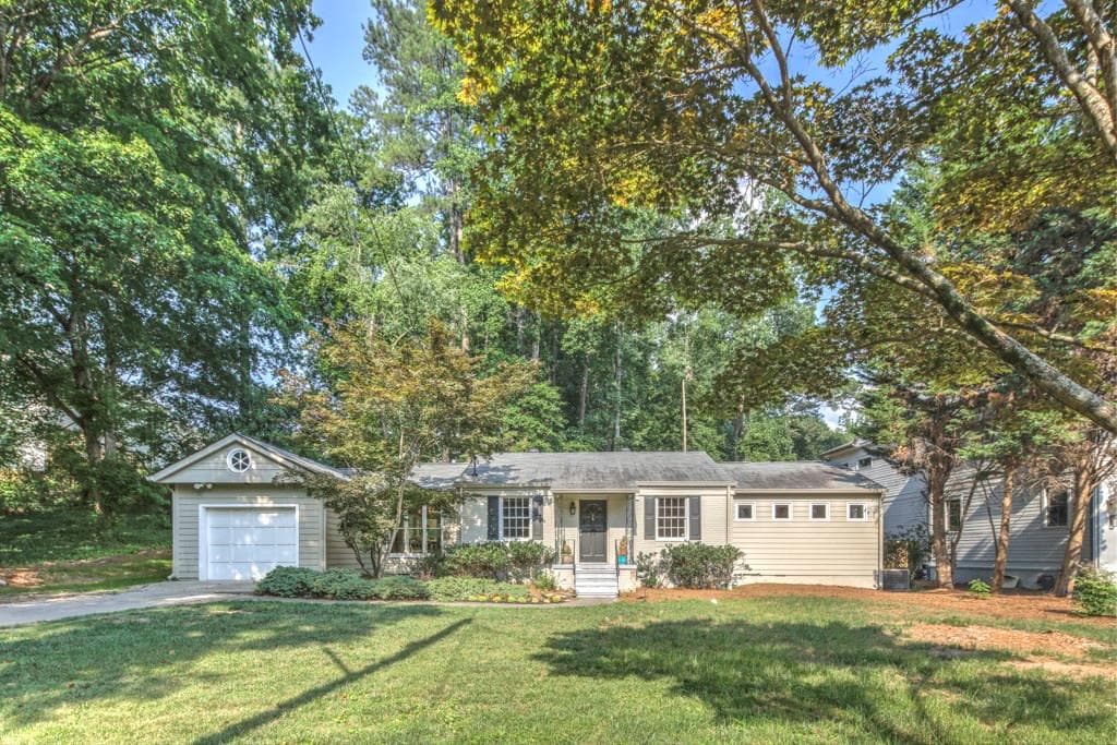 3 bedroom single family residence sold at 2631 N Thompson Road, Brookhaven, GA 30319
