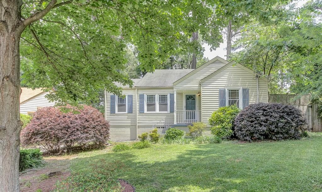 2 bedroom, 1,230 sq ft single family residence sold at 1707 Cecilia Drive, Atlanta, GA 30316