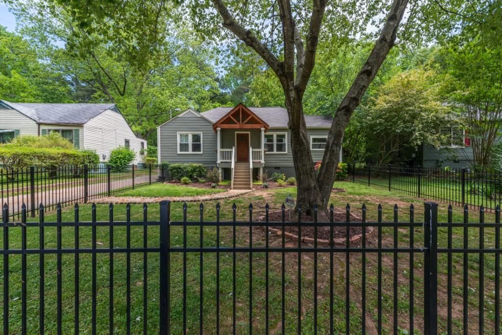 3 bedroom, 1,417 sq ft single family residence sold at 848 Fayetteville Road, Atlanta, GA 30316