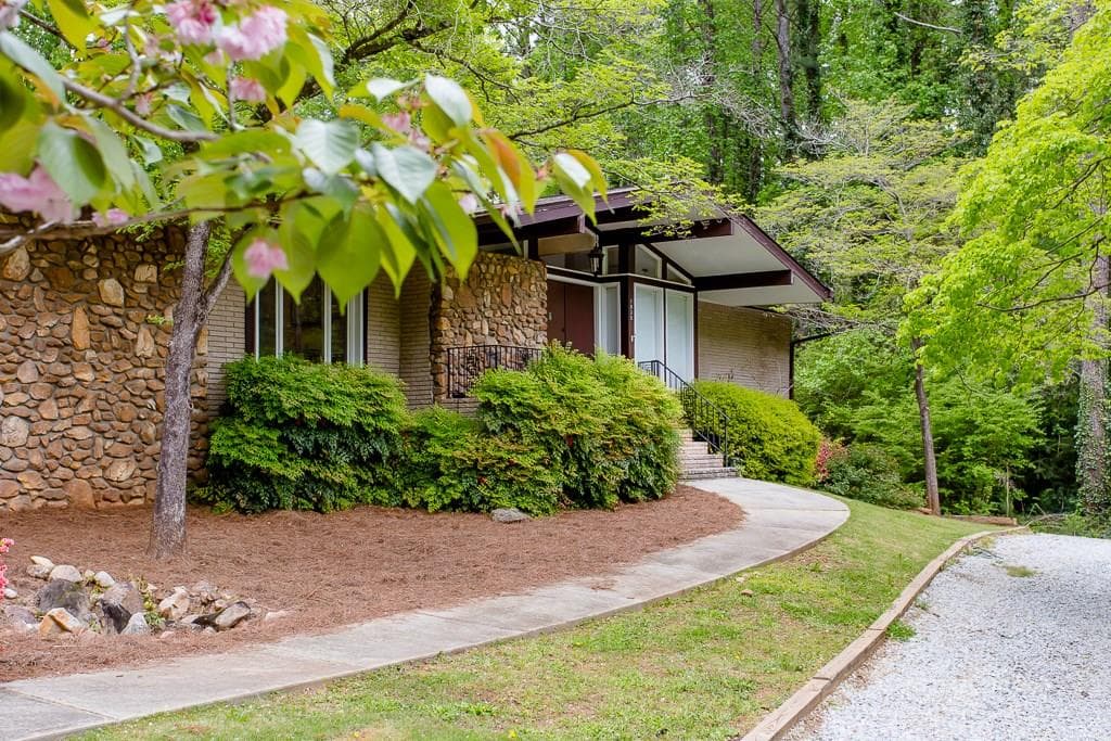 1935 Musket Court, Stone Mountain, GA 30087 — most recent listing photo