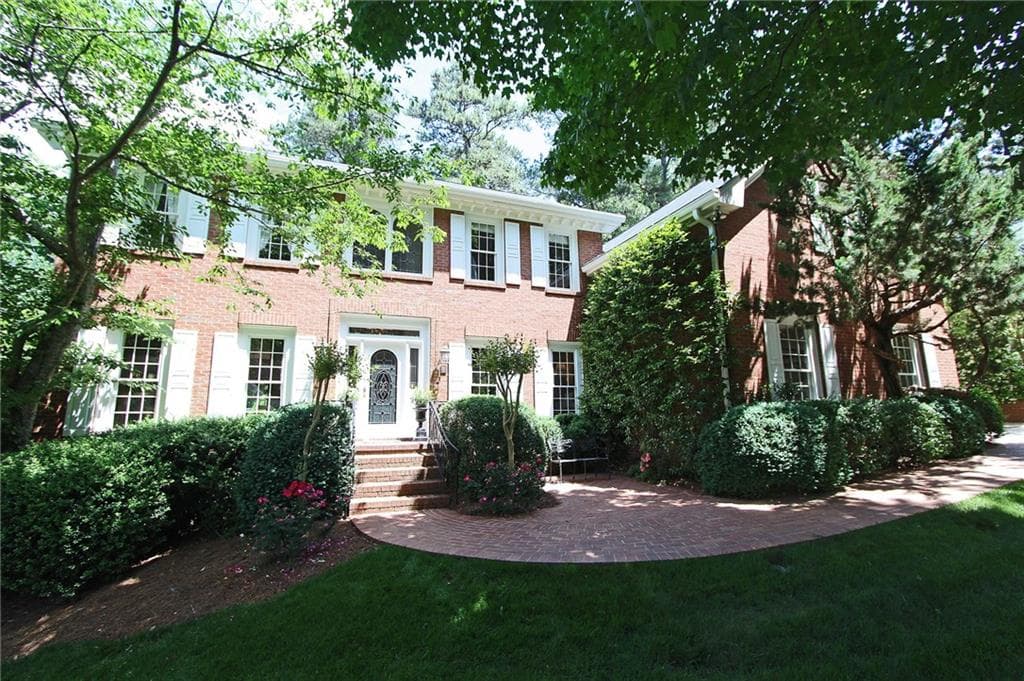 245 LANDFALL Road, Sandy Springs, GA 30328 — most recent listing photo