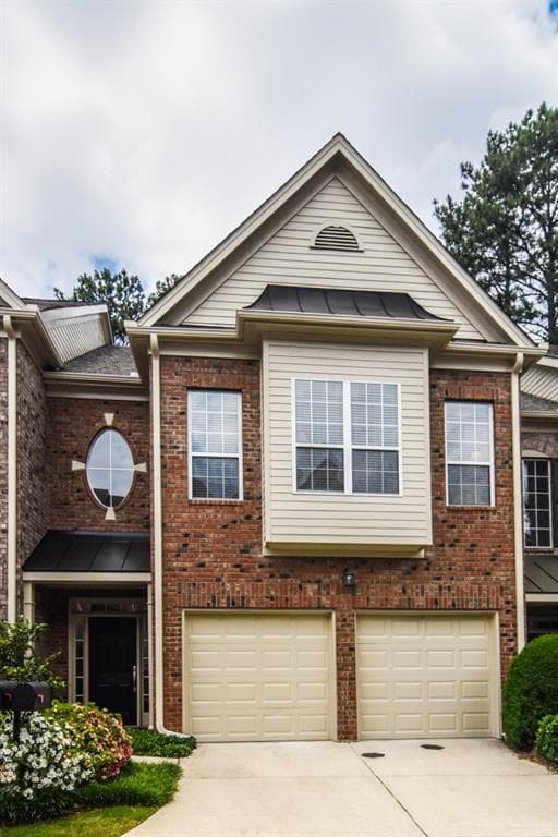 3 bedroom, 2,094 sq ft townhouse sold at 3513 Henderson Reserve, Atlanta, GA 30341