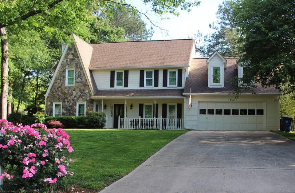 3 bedroom single family residence sold at 1447 Salem Drive, Alpharetta, GA 30009