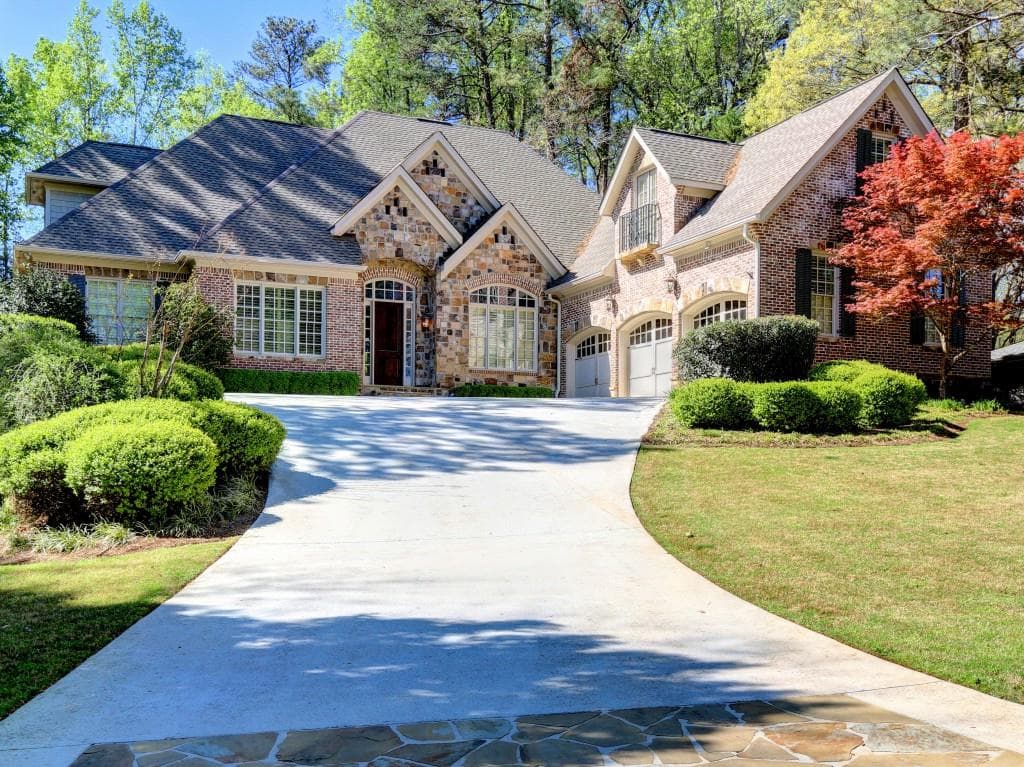 836 Hillwood Drive, Marietta, GA 30068 — most recent listing photo