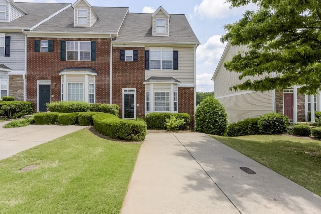 231 Derby Court, Acworth, GA 30102 — most recent listing photo