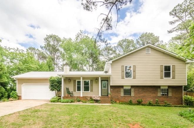 3 bedroom, 2,008 sq ft single family residence sold at 2351 Cedar Drive, Lawrenceville, GA 30043