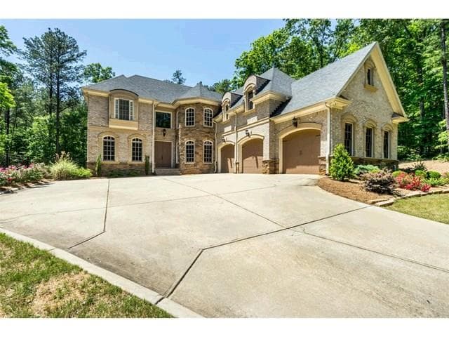 8305 Equinox Lane, Fairburn, GA 30213 — most recent listing photo