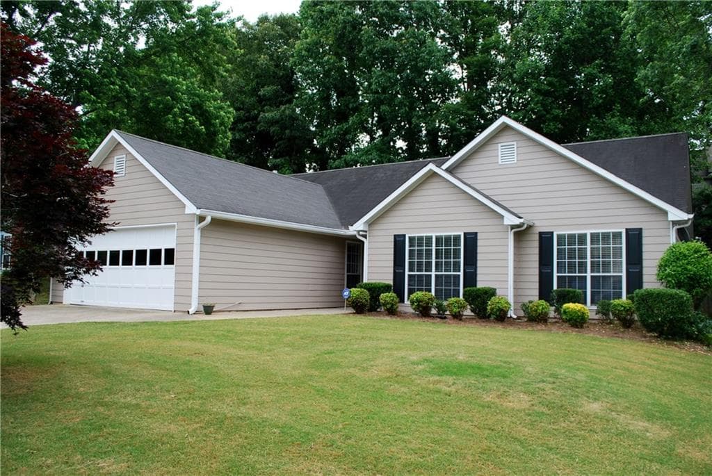 3 bedroom single family residence sold at 2799 Sterling Drive, Lawrenceville, GA 30043