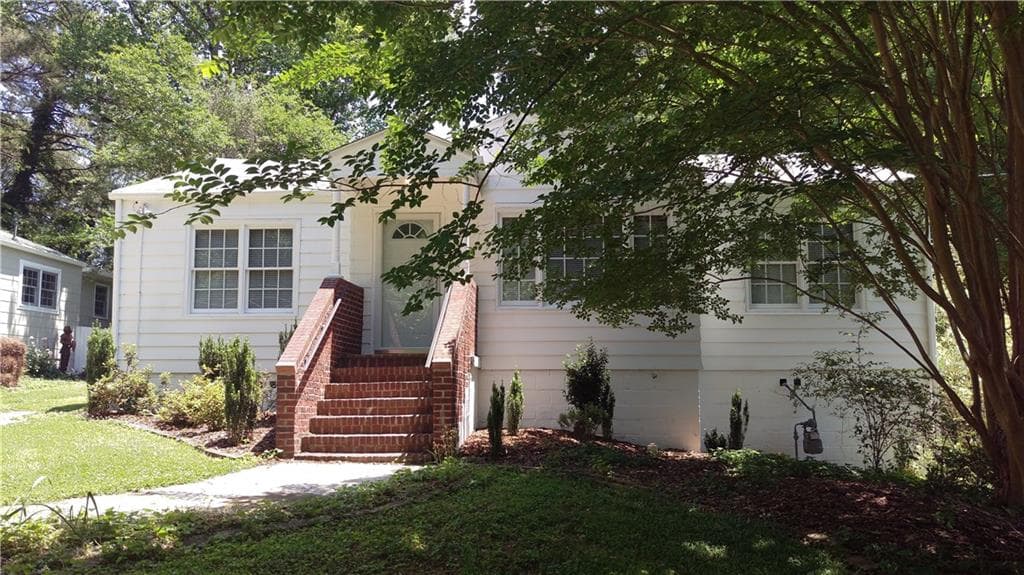 3 bedroom, 1,170 sq ft single family residence sold at 1057 Vista Trail, Atlanta, GA 30324