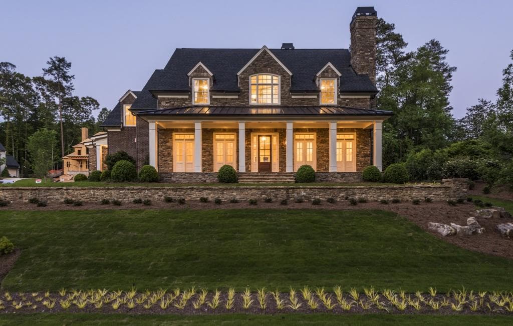 5 bedroom single family residence sold at 3807 Ivy Road, Atlanta, GA 30342