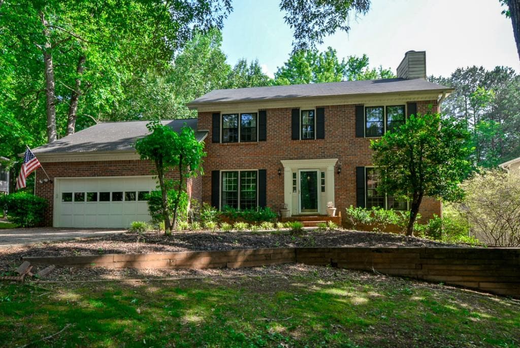 8570 BIRCH HOLLOW Drive, Roswell, GA 30076 — most recent listing photo