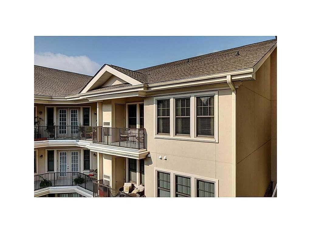1 bedroom, 882 sq ft condominium sold at 3621 Vinings Slope 3512, Atlanta, GA 30339