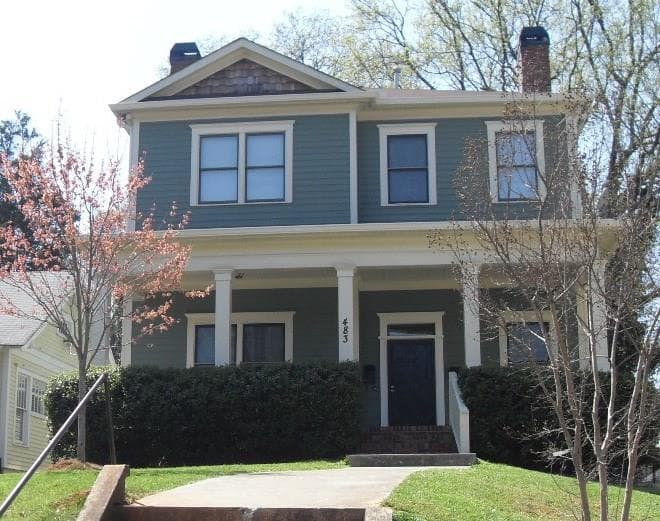 8 bedroom, 3,256 sq ft single family residence sold at 483 Holderness Street, Atlanta, GA 30310
