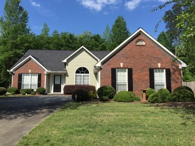 550 Sunnyside Drive, Lawrenceville, GA 30044 — most recent listing photo