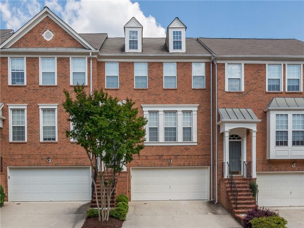 3 bedroom townhouse sold at 4913 Payson Way 4913, Atlanta, GA 30339