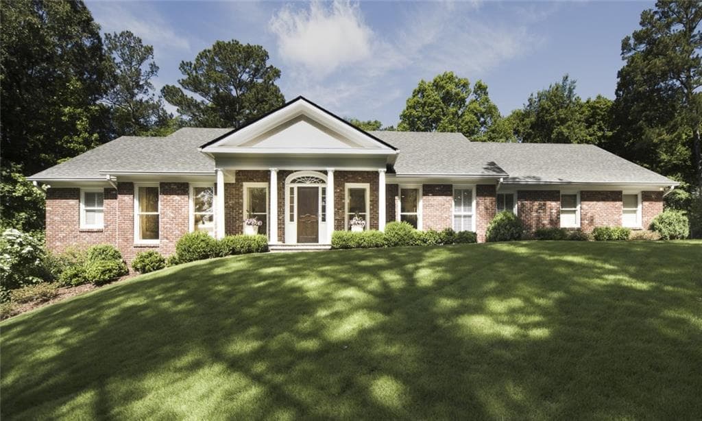 4 bedroom single family residence sold at 3845 Parian Ridge Road, Atlanta, GA 30327
