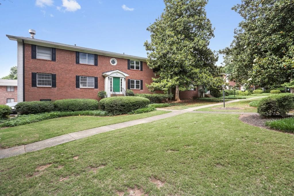4282 Roswell Road C1, Atlanta, GA 30342 — most recent listing photo