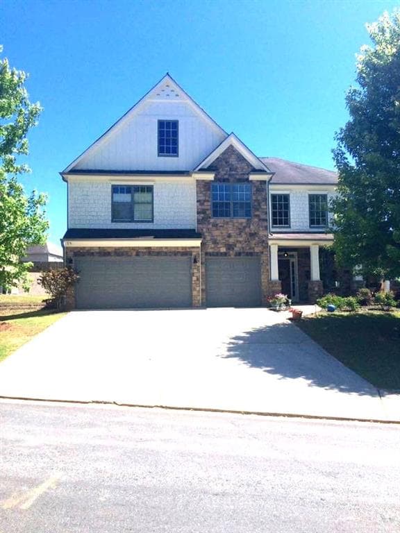 5 bedroom, 3,618 sq ft single family residence sold at 4335 Sundance Circle, Cumming, GA 30028