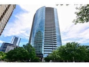 1 bedroom, 936 sq ft condominium sold at 3338 Peachtree Road 1910, Atlanta, GA 30326