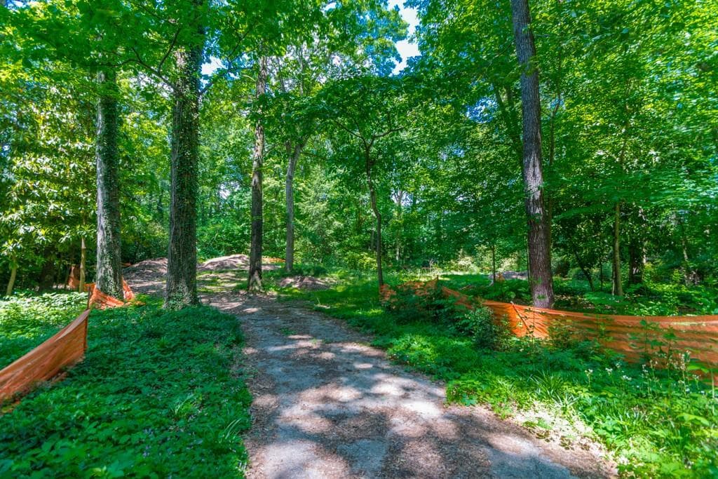 single family residence sold at 6040 Riverside Drive, Atlanta, GA 30328