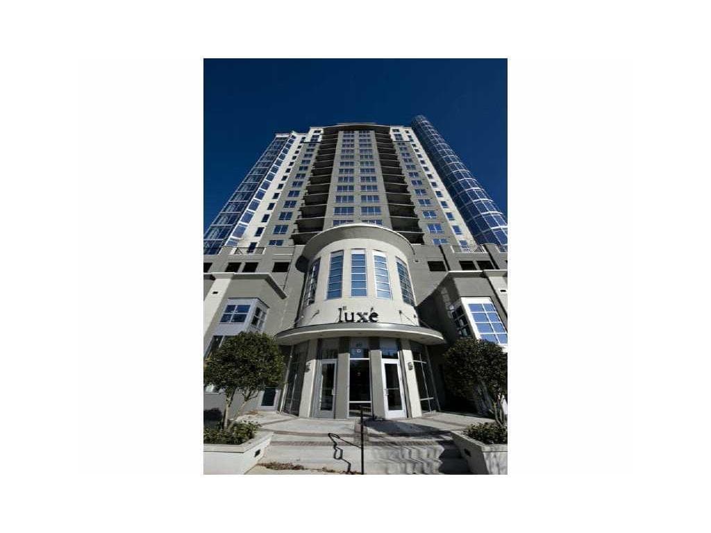 1 bedroom, 989 sq ft condominium sold at 222 12th Street 1901, Atlanta, GA 30309
