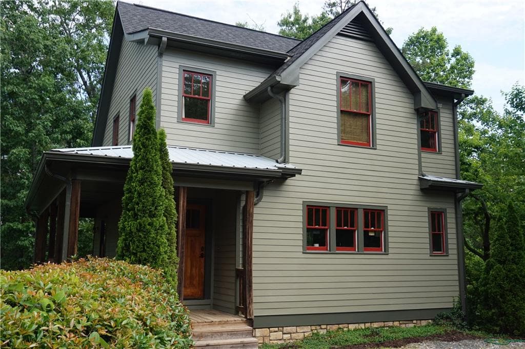 5270 Trudy Circle, Gainesville, GA 30504 — most recent listing photo