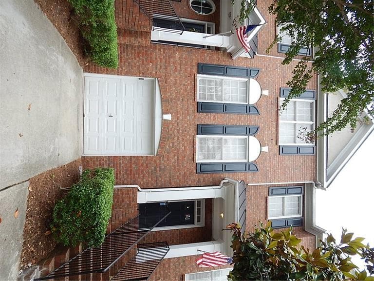 3 bedroom, 2,758 sq ft condominium sold at 2441 Leaf Hollow Court, Atlanta, GA 30339