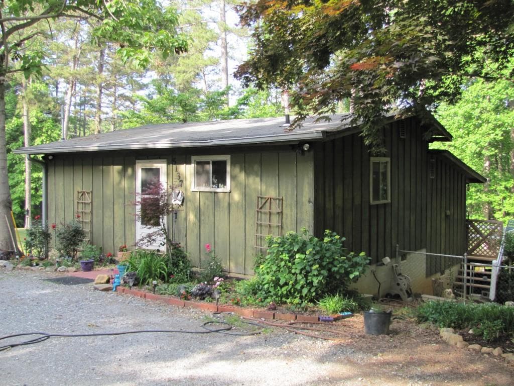 5137 Smith Lane, Gainesville, GA 30506 — most recent listing photo