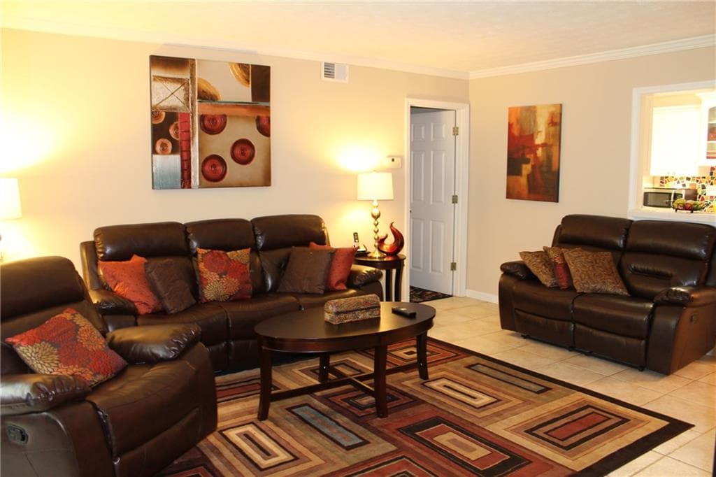 601 Natchez Trace, Sandy Springs, GA 30350 — most recent listing photo