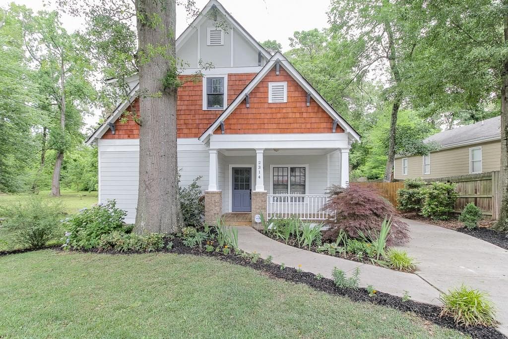 4 bedroom, 2,177 sq ft single family residence sold at 2314 1st Avenue, Atlanta, GA 30317