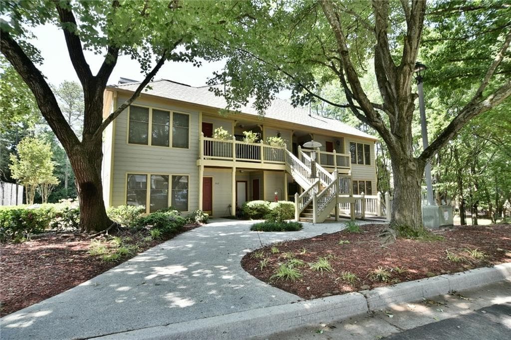 710 Abingdon Way, Atlanta, GA 30328 — most recent listing photo