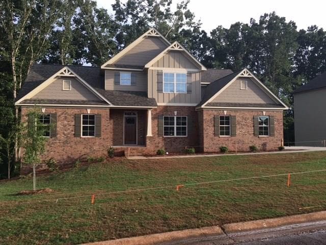 4 bedroom, 2,755 sq ft single family residence sold at 1487 Ronald Reagan Lane, Jefferson, GA 30549
