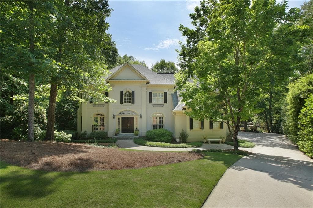 1090 Brooksglen Drive, Roswell, GA 30075 — most recent listing photo