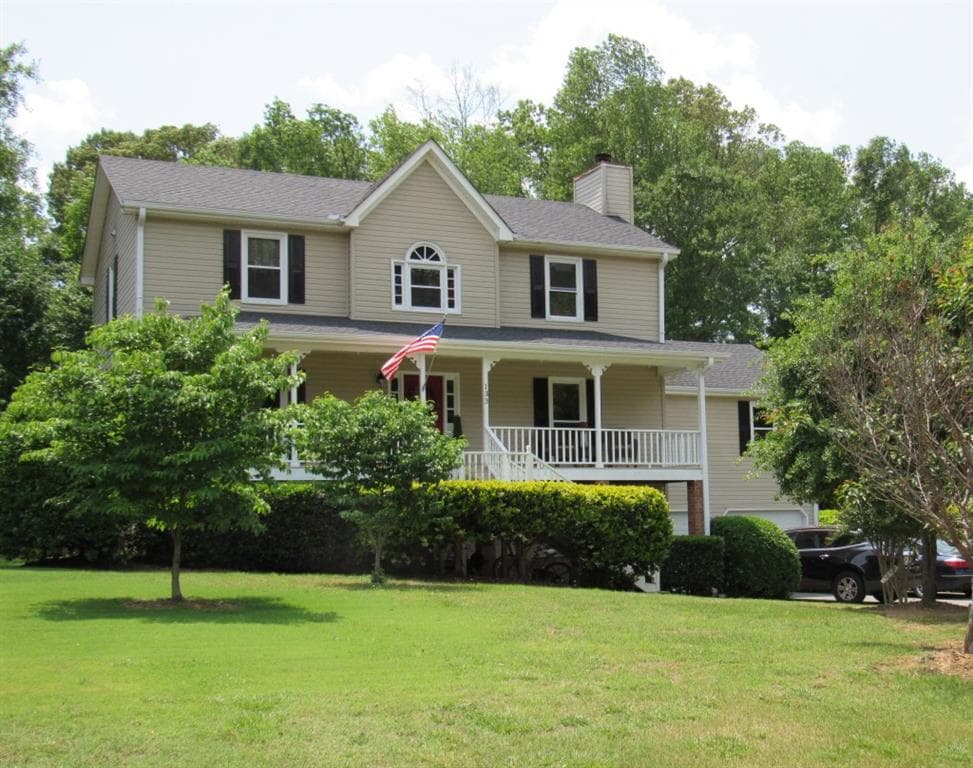 4 bedroom, 3,076 sq ft single family residence sold at 133 Courtland Circle, Powder Springs, GA 30127