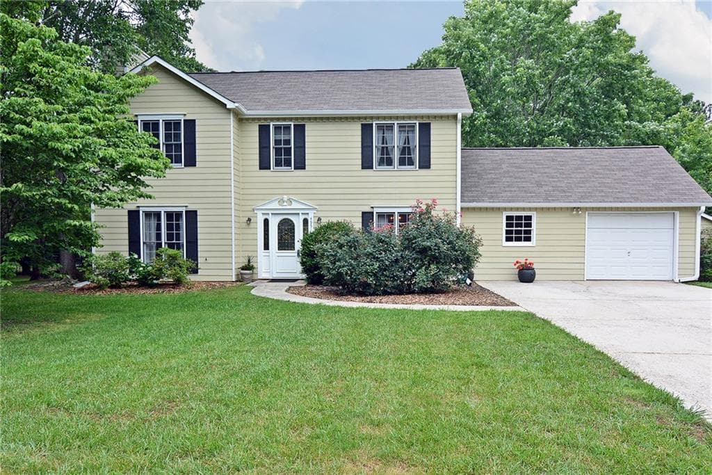 4951 Whitewater Drive, Peachtree Corners, GA 30092 — most recent listing photo
