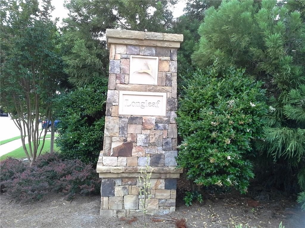 3 bedroom, 2,056 sq ft single family residence sold at 319 Woodridge Pass, Canton, GA 30114