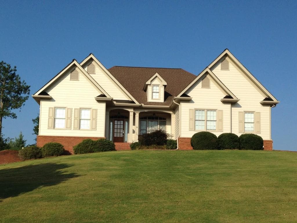 209 Huntington Trail, Hoschton, GA 30548 — most recent listing photo