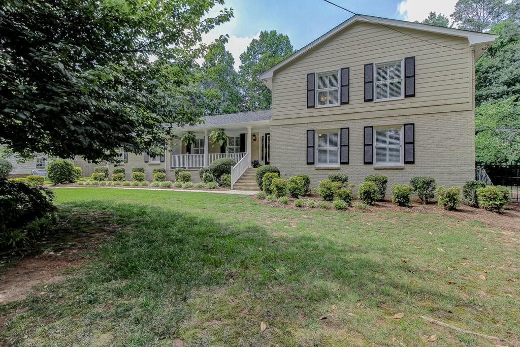 4 bedroom, 3,036 sq ft single family residence sold at 790 Loridans Drive, Atlanta, GA 30342