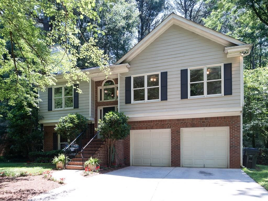 4 bedroom single family residence sold at 3811 Captain Drive, Chamblee, GA 30341