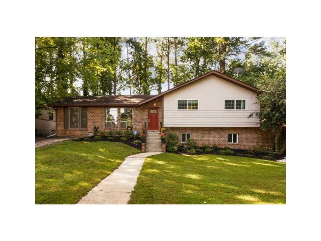 2885 Harcourt Drive, Decatur, GA 30033 — most recent listing photo