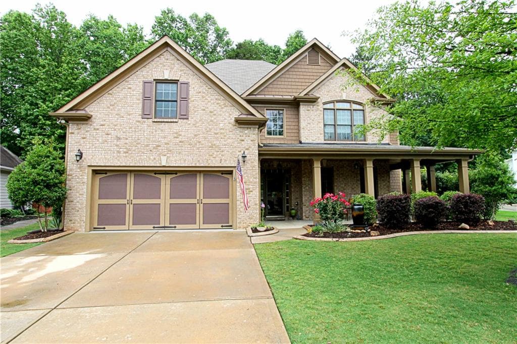 5 bedroom, 3,523 sq ft single family residence sold at 1410 Magnolia Park Circle, Cumming, GA 30040