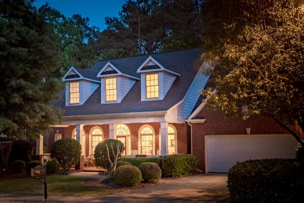 1095 Beacon Hill Crossing, Alpharetta, GA 30005 — most recent listing photo