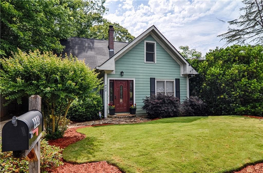 3 bedroom, 2,456 sq ft single family residence sold at 448 Monument Avenue, Atlanta, GA 30316