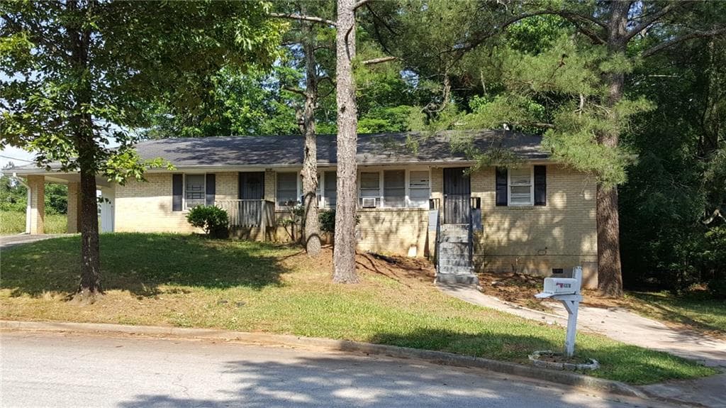 duplex sold at 4374 Lincoln Jones Road, Ellenwood, GA 30294