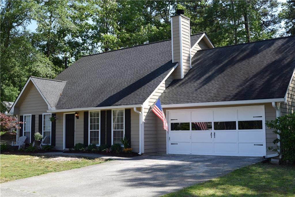 2521 Country Lake Circle, Powder Springs, GA 30127 — most recent listing photo