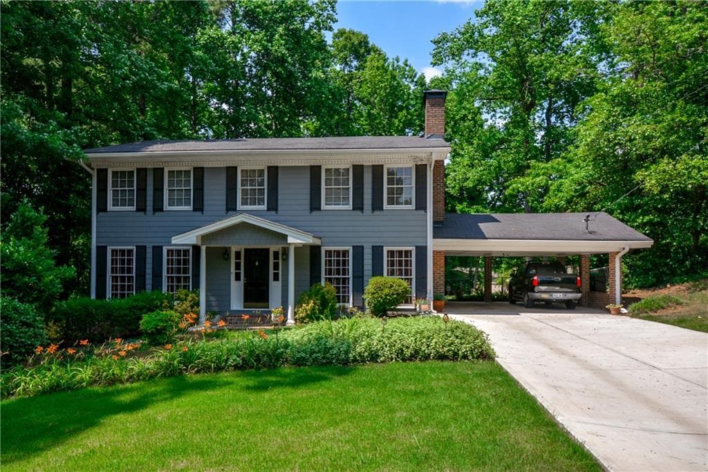 4 bedroom, 2,356 sq ft single family residence sold at 3096 Boxwood Drive, Atlanta, GA 30345